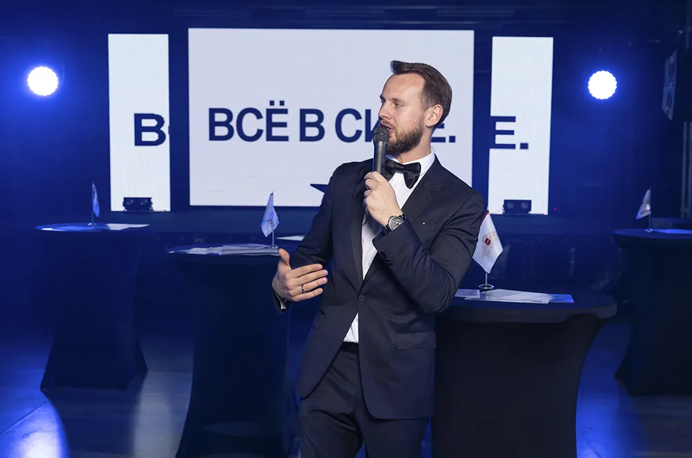 Выступление на сцене BMW