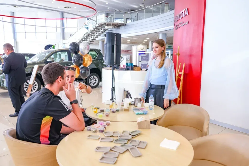 Гости на презентации Toyota
